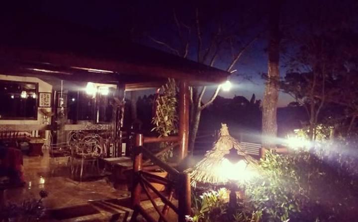 Casa Na Floresta Em Casa de férias Campos do Jordão